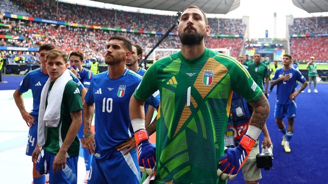 Bagaimana VAR Menggemparkan Piala Dunia: Italia Dikalahkan, Sementara Gol Kontroversial Dinikmati