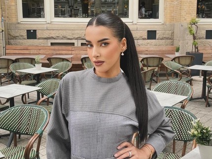 Tasya Farasya Ungkap Idap Tumor Payudara Sejak 10 Th Lalu & Memiliki Masalah Pendengaran