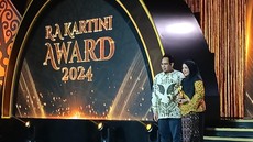 Wali Kota Bandar Lampung Eva Dwiana Raih Penghargaan Kartini Awards