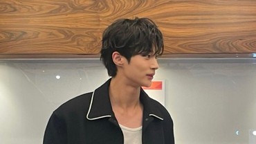 7 Potret Byeon Woo Seok 'Lovely Runner' di Jakarta, Momen di Balik Layar Keseruan Fan Meeting