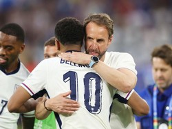 Luke Shaw Heran Southgate Terus Dikritik!