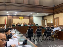 Saksi Ungkap Mark Up Nilai Beli Tanah Proyek Hunian Rumah DP 0 Rupiah