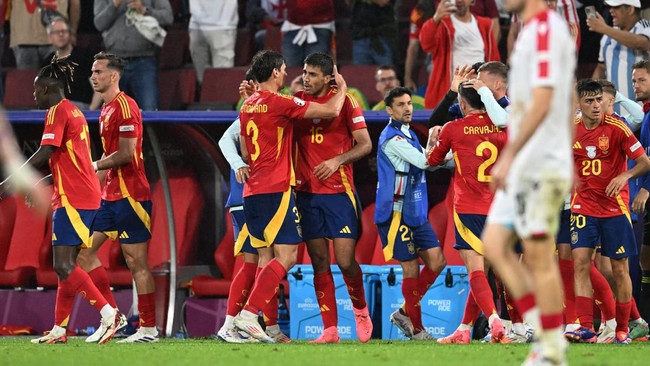 Pelatih Timnas Spanyol Luis de la Fuente buka suara usai berhasil menghajar Timnas Georgia 4-1 di 16 besar Euro 2024.