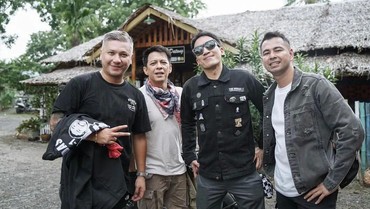img-title Kesalnya Nagita Slavina Usai Raffi Ahmad Gabung Geng Motor Artis Duda