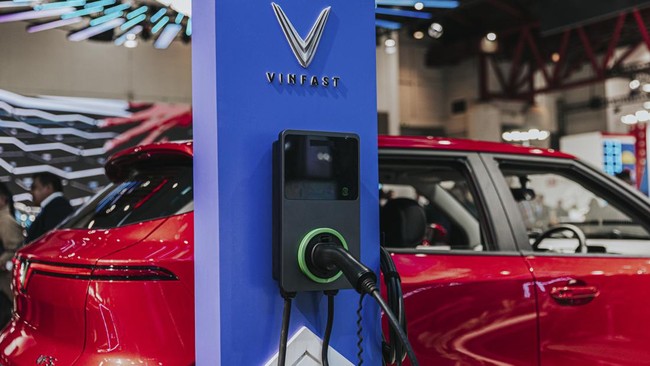Vinfast menyiapkan investasi Rp16,4 triliun untuk membangun hingga 100 ribu SPKLU di Indonesia.