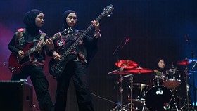Voice of Baceprot Usai Debut di Glastonbury: <i>Baceprot till Die!</i>