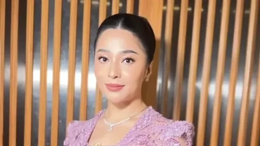 img-title Tak Bisa Masak Jadi Alasan Nikita Willy Sewa Koki Pribadi: Bayarannya...