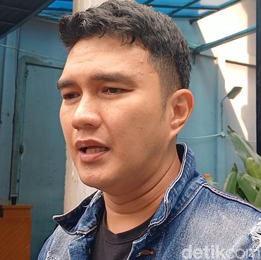Ingin Ajarkan Agama Sejak Dini, Aldi Taher Bangga Buah Hatinya Bisa Ngaji