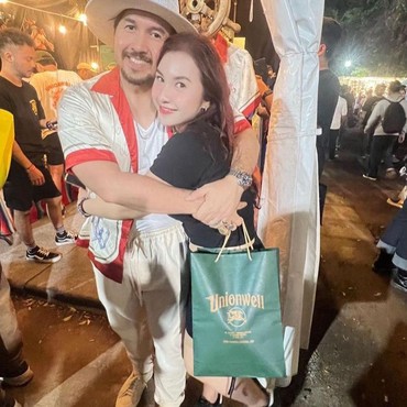 Beda Agama, 7 Potret Kebersamaan David Bayu & Anak yang Jarang Tersorot