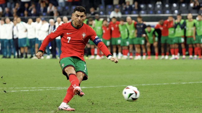 Kegagalan Cristiano Ronaldo mencetak gol dari titik putih menghadirkan harapan Portugal bisa menjadi juara Euro 2024.