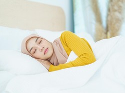 Bahaya Tidur Berlebihan Saat Berpuasa