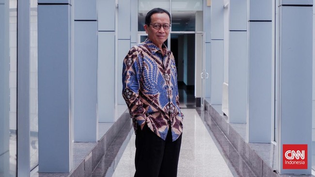 OJK mencatat per Maret 2025 jumlah BRP di Indonesia turun 161 menjadi 1.345 bank dibandingkan data Maret 2024.