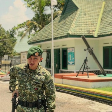 Adik Terseret Isu Selingkuh usai Batal Nikahi Ayu Ting Ting, Kakak Fardhana Bilang...