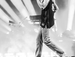 Lirik Lagu Finer Things - Post Malone feat. Hank Williams Jr.