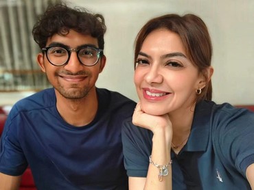 img-title Tulisan Lawas Izzat Assegaf soal Najwa Shihab Disorot, Bahas soal Cara Mendidik