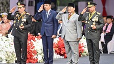 FOTO: Prabowo Subianto Tampil ke Publik Usai Jalani Operasi Kaki
