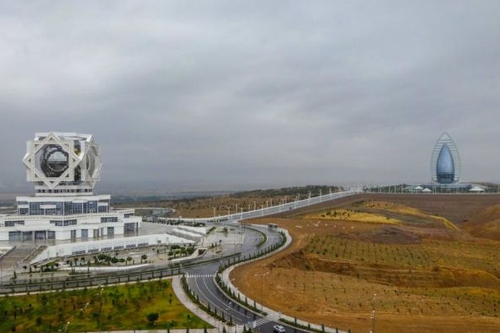 7 Fakta Unik Negara Turkmenistan, Punya 'Gerbang Neraka'