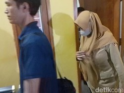 Suami di Mojokerto Gerebek Istri Ngamar dengan Pria Lain