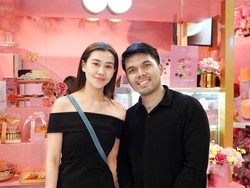 Thariq Halilintar dan Aaliyah Cari-cari Kue Jelang Pernikahan