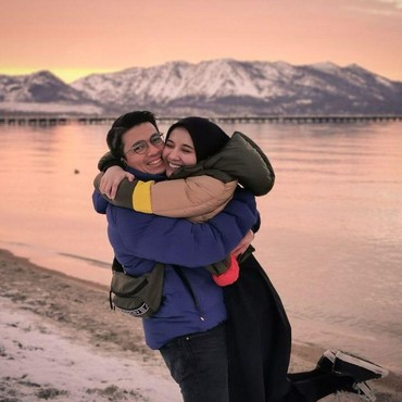 Zaskia Sungkar dan Irwansyah Jalani Program Bayi Tabung Lagi untuk Anak Kedua