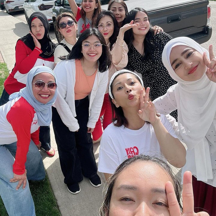 <p>Belum lama ini, Cindy dan Tengku Firmansyah kedapatan merayakan Canada Day pertamanya sejak pindah. Mereka pun membagikan keseruan kala berkumpul pada laman Instagram-nya. (Foto: Instagram: @cindyfatikasari18)</p>
