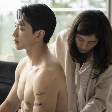 Review 2 Episode Perdana 'Red Swan' Drakor yang Dibintangi Rain & Kim Ha Neul