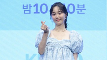 img-title Selamat, Lee Yoo Young Melahirkan Anak Pertamanya