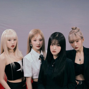 Lirik Lagu Igloo - KISS OF LIFE