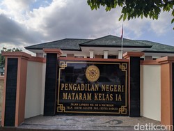 Polisi Pemerkosa Mahasiswi di Mataram Dituntut 10 Bulan Penjara