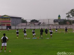 33 Pemain PSM Makassar Ikut Latihan di Stadion Kalegowa, Ada Adilson Silva