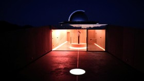 FOTO: Penampakan Observatorium Mirip Pesawat Antariksa di Siprus