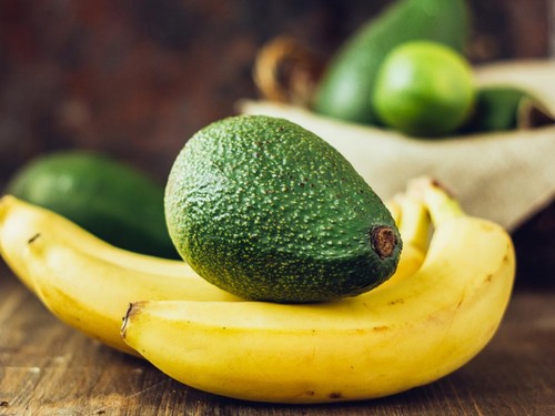 Alpukat Tak Boleh Dimakan Bersamaan dengan Pisang, Ini Alasannya