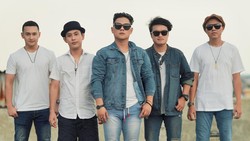 Tlinga Band Rilis Lagu Bilang Saja, Beri Pesan Soal Dampak Patah Hati