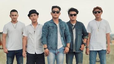 img-title Tlinga Band Rilis Lagu Bilang Saja, Beri Pesan Soal Dampak Patah Hati