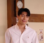 Aktor Korea Wi Ha Joon Sapa Fans Indonesia untuk Fan Meeting 'Wively Day', Ada Benefit Hi-Touch hingga Group Photo!