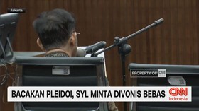VIDEO: Bacakan Pleidoi, SYL Minta Divonis Bebas