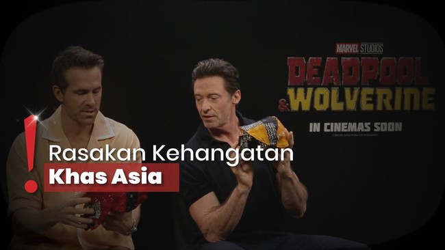 Ryan Reynolds dan Hugh Jackman Dapat Hadiah Hanbok dan Blankon