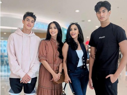 Cerita Diah Permatasari soal Sang Putra Ditunjuk Jadi Model Jersey Timnas Indonesia