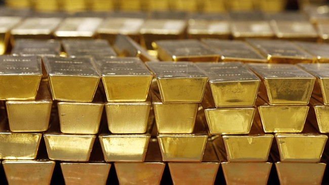 Rusia Kuras Kepemilikan Emas, Cadangan Terendah Sejak 2020