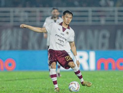 Sutanto Tan Kembali Merumput Bersama Persis Solo Usai Cedera