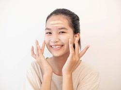 Perbedaan Cushion, Two Way Cake, dan Powder Foundation, Pilih yang Mana?