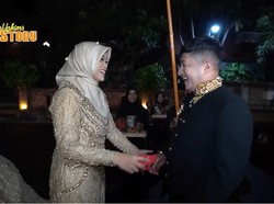 Pesan Istri ke Irfan Hakim yang Kini Berusia 50 Tahun: Jangan Lupa Umur Pesan Istri ke Irfan Hakim yang Kini Berusia 50 Tahun: Jangan Lupa Umur
