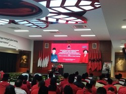 Megawati Ungkit Pemeriksaan Hasto di KPK, Sebut Rossa dan Kusnadi