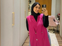 Baru Sebulan Ditempati, Atap Rumah Nisya Ahmad Ambruk Bak Air Terjun