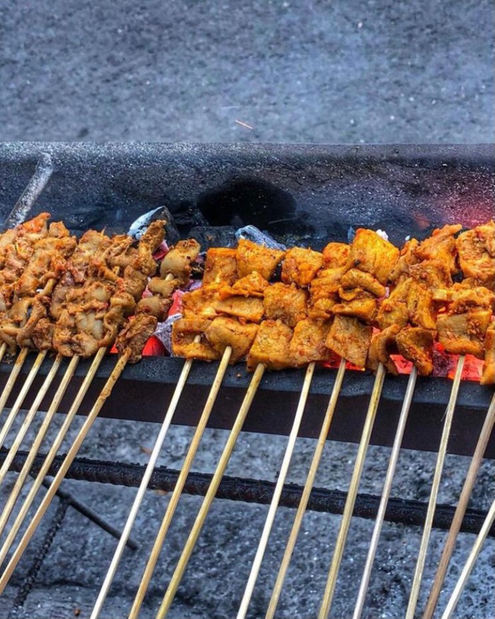10 Daftar Kuliner Ekstrem yang Ada Indonesia, Pernah Coba?