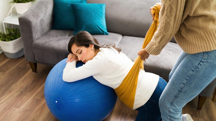 Teknik Rebozo Persalinan Teknik Rebozo Persalinan