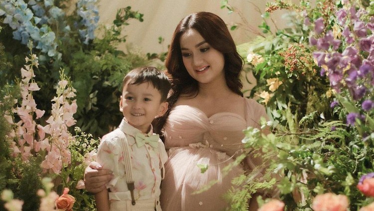 Tengku Dewi Putri