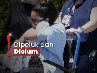 img-title Selamat! Vanessa Hudgens dan Cole Tucker Dikaruniai Anak Pertama