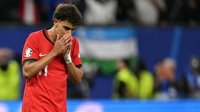 Joao Felix Diserang Netizen, Dibela Pemain Portugal