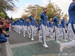 Kirab Drumband Gita Dirgantara di Malioboro Jogja, Prosesi Pamitan Taruna AAU